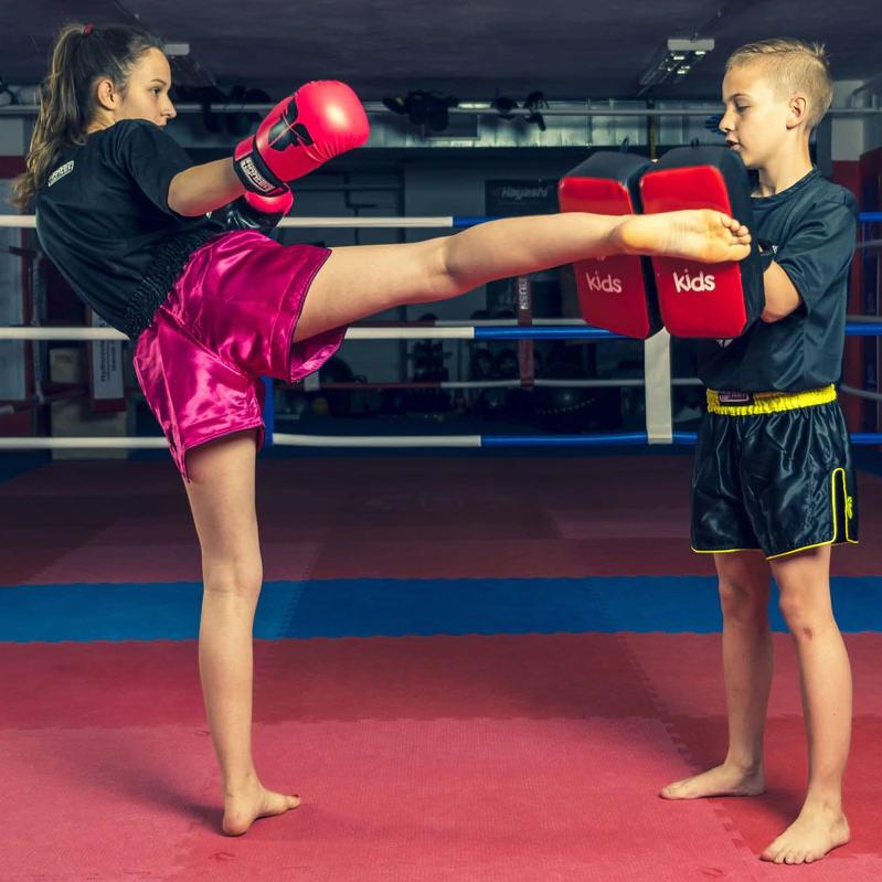 FIGHTER Slagpute for barn - Svart/Rød - CombatStore.no