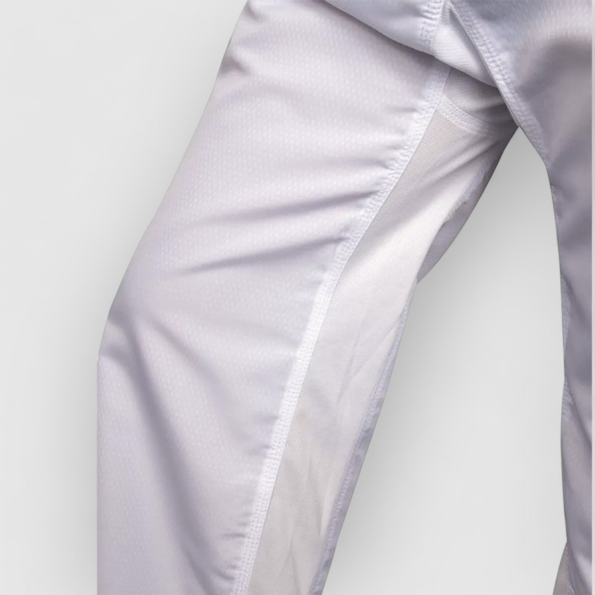 HAYASHI Premium Kumite WKF - Godkjent Karate Gi - CombatStore.no