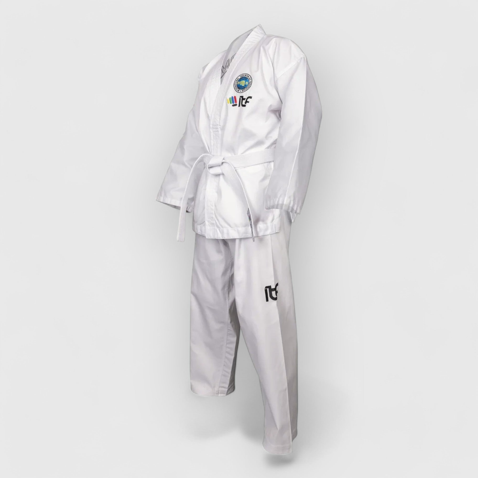 TOP TEN Elite Kyong ITF Nybegynnerdrakt for voksne (ITF godkjent - CombatStore.no