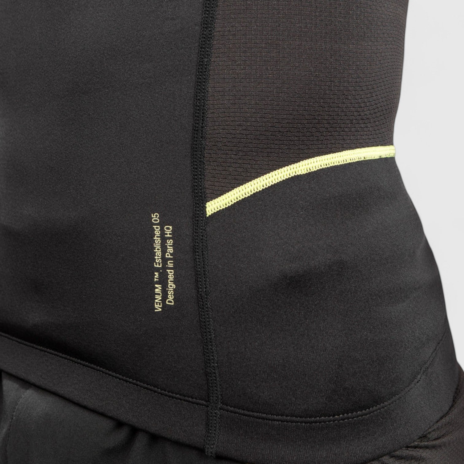 VENUM Fusion 2.0 Rashguard med korte ermer - CombatStore.no