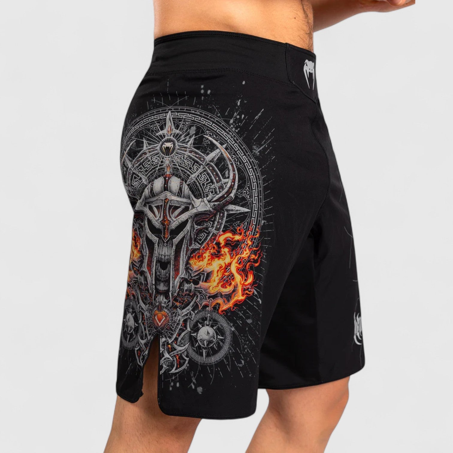 VENUM Gladiator 5.0 Fightshorts - CombatStore.no