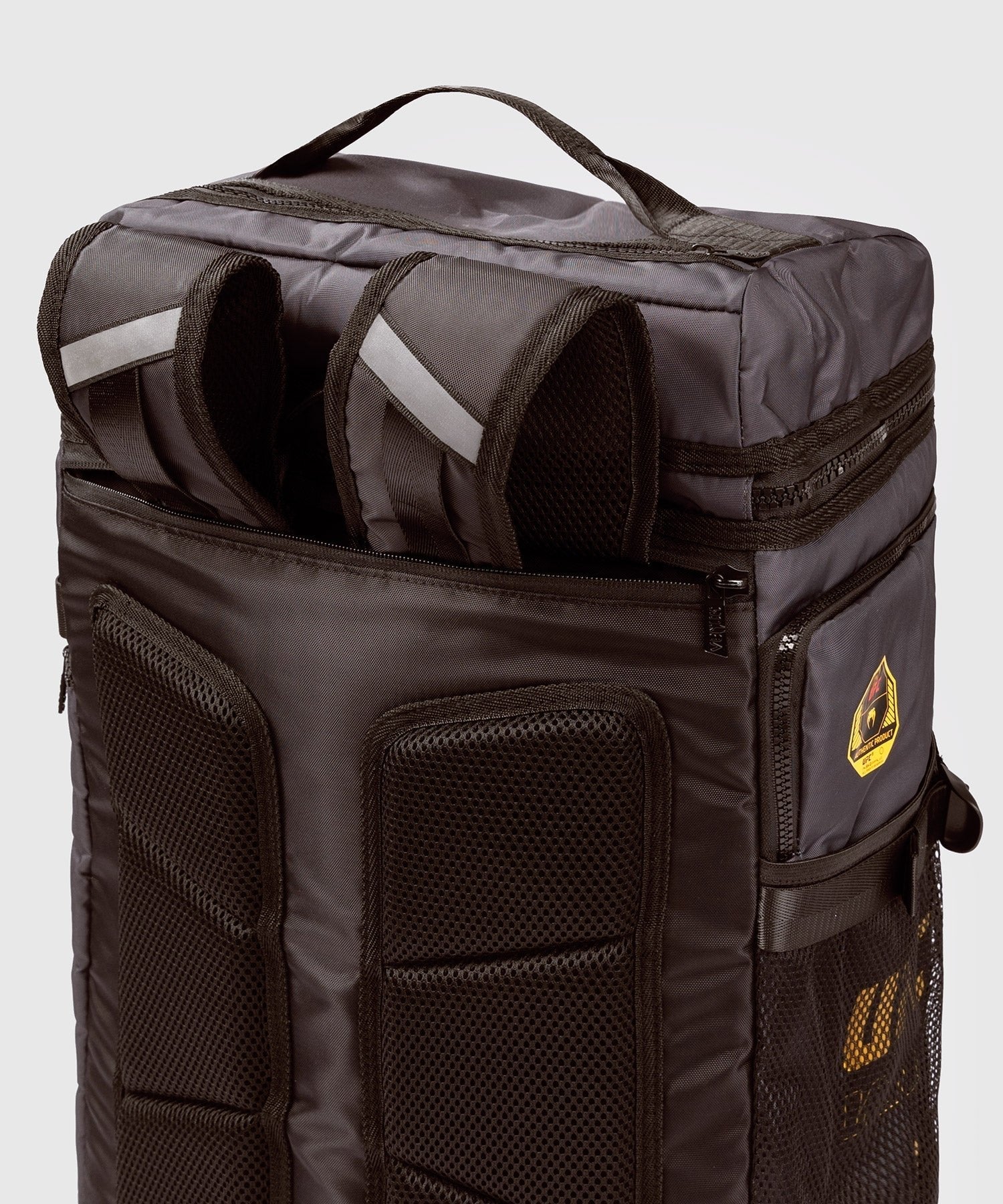 VENUM UFC Fusion Fight Week Bag Brun - CombatStore.no