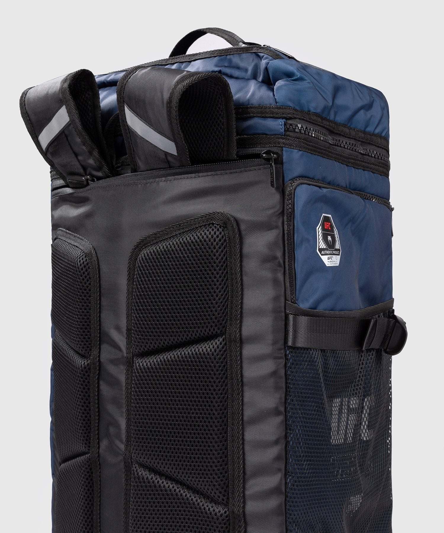 VENUM UFC Fusion Fight Week Bag Oceanick blå - CombatStore.no
