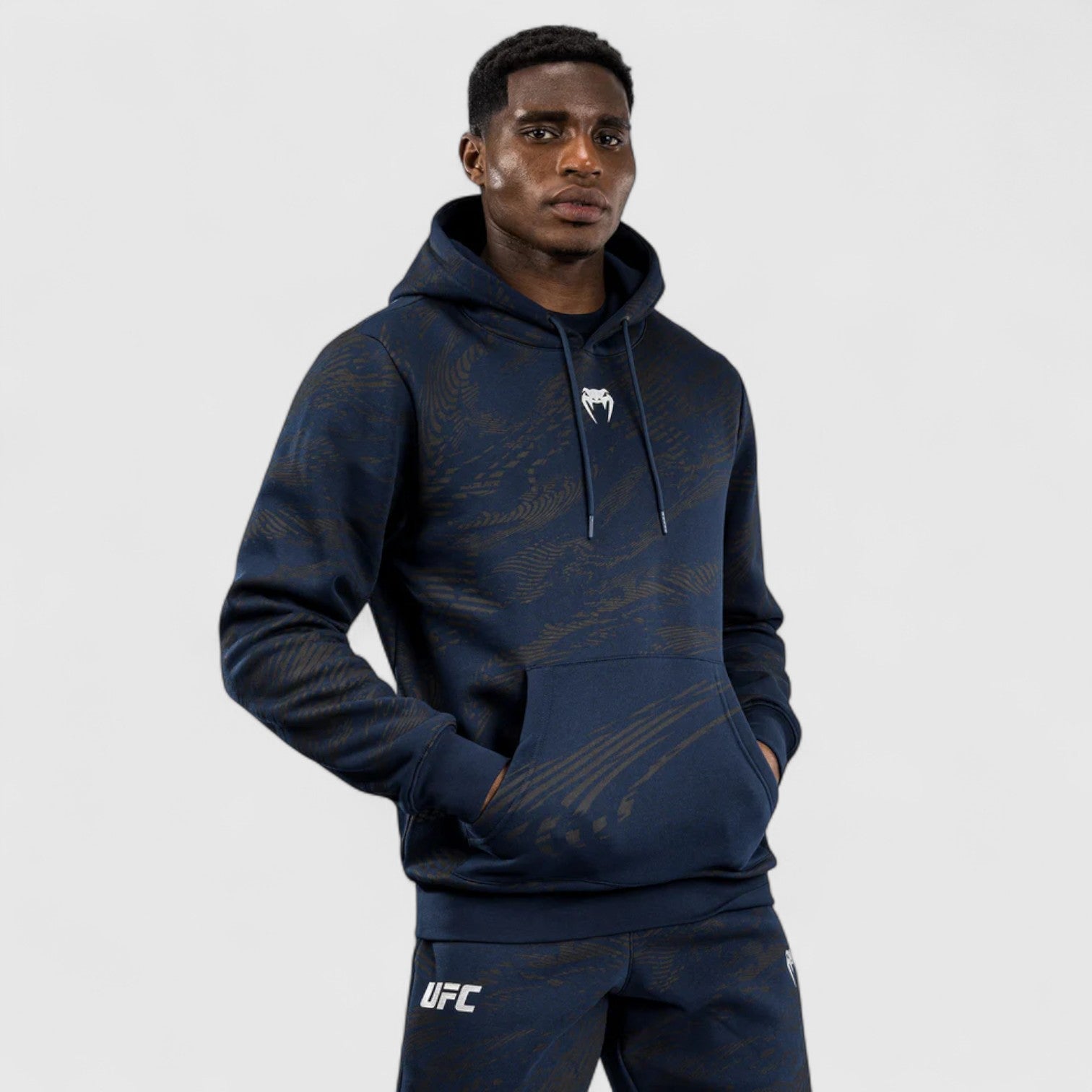 VENUM UFC Fusion Fight Week hettegenser Blå - CombatStore.no