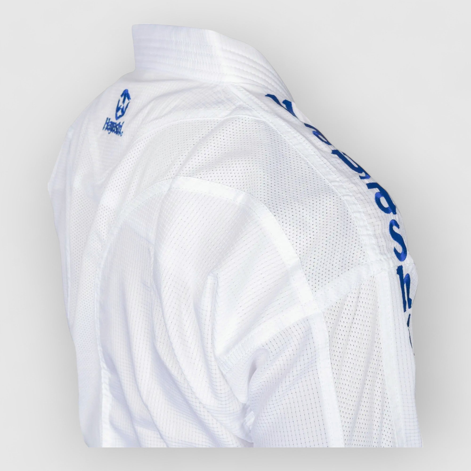 HAYASHI Air Deluxe Karate Gi - Blå og Rød - CombatStore.no