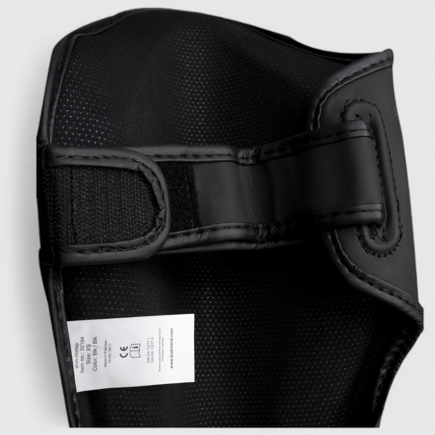 TOP TEN Star Light Legg og vristbeskytter Svart - Combat Store AS