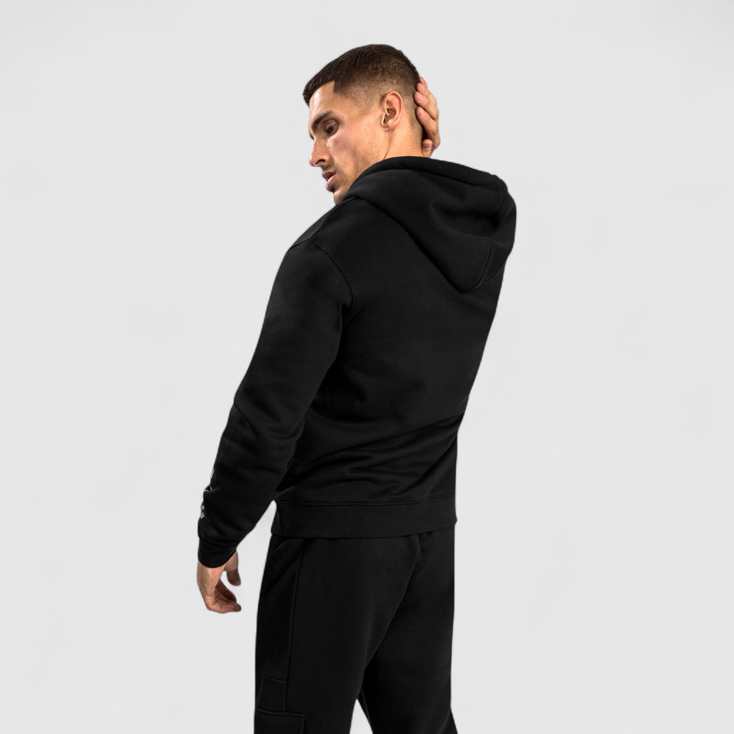 VENUM Classic Hettegenser - Svart/Svart - CombatStore.no