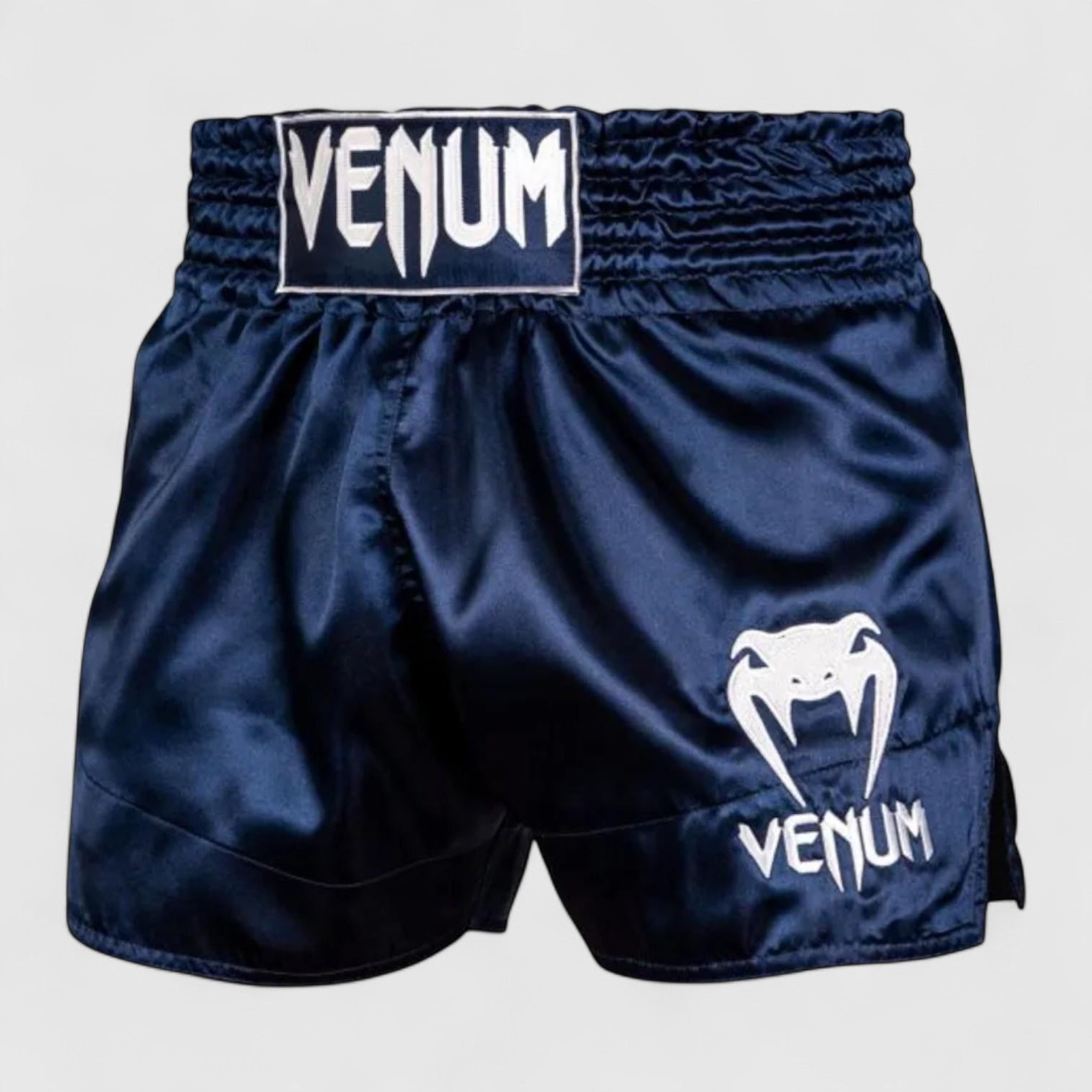 VENUM Classic Muay Thai shorts – klassiske shorts for trening og konkurranse - CombatStore.no