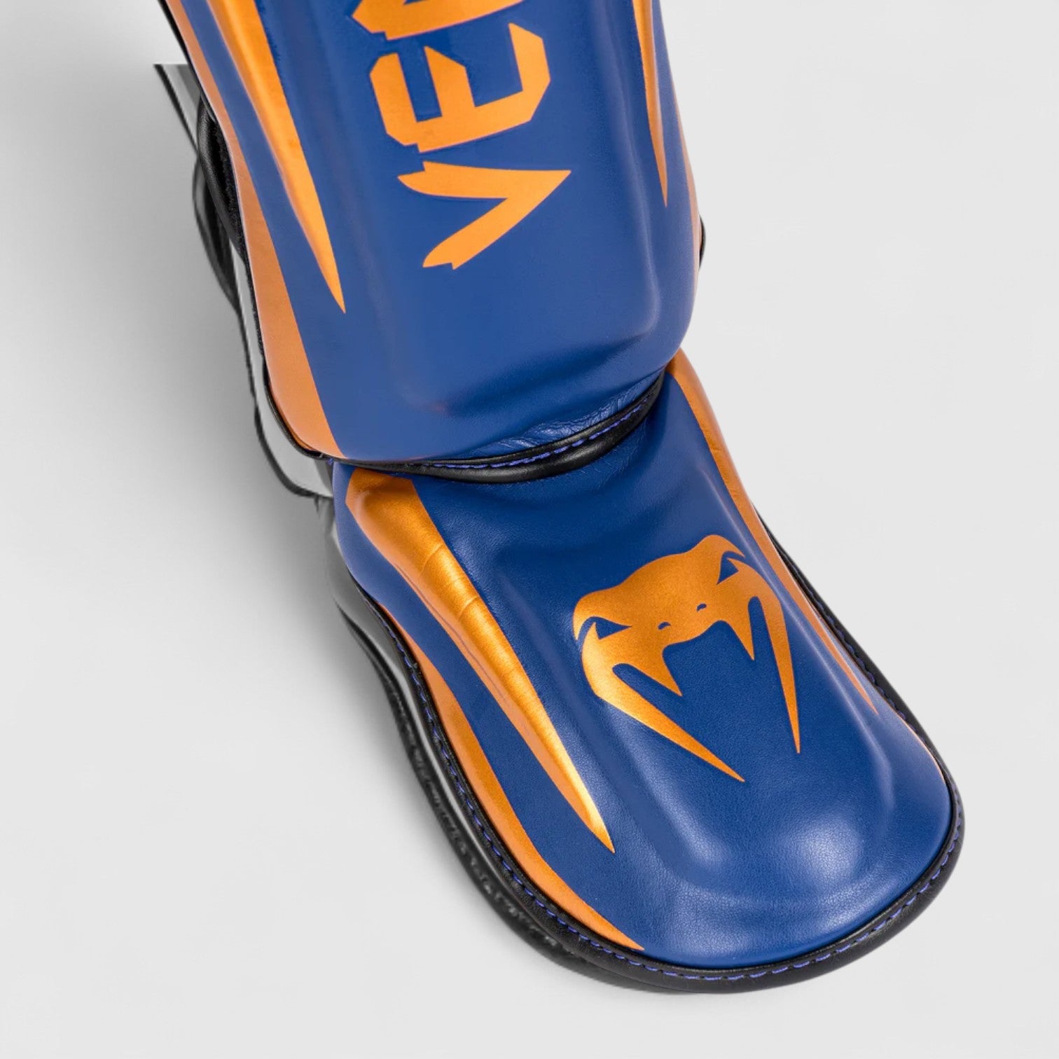 VENUM Elite legg og vristbeskytter - Special Edition for kampsport og sparring - CombatStore.no