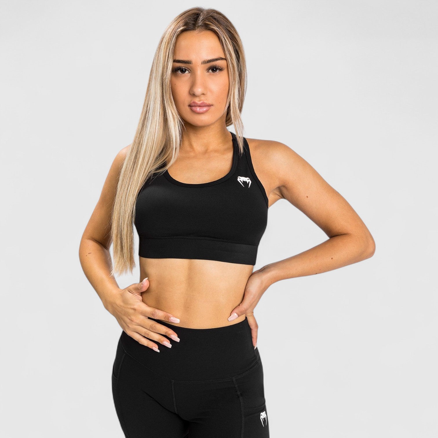 VENUM Essential Medium Impact Sports - BH - CombatStore.no