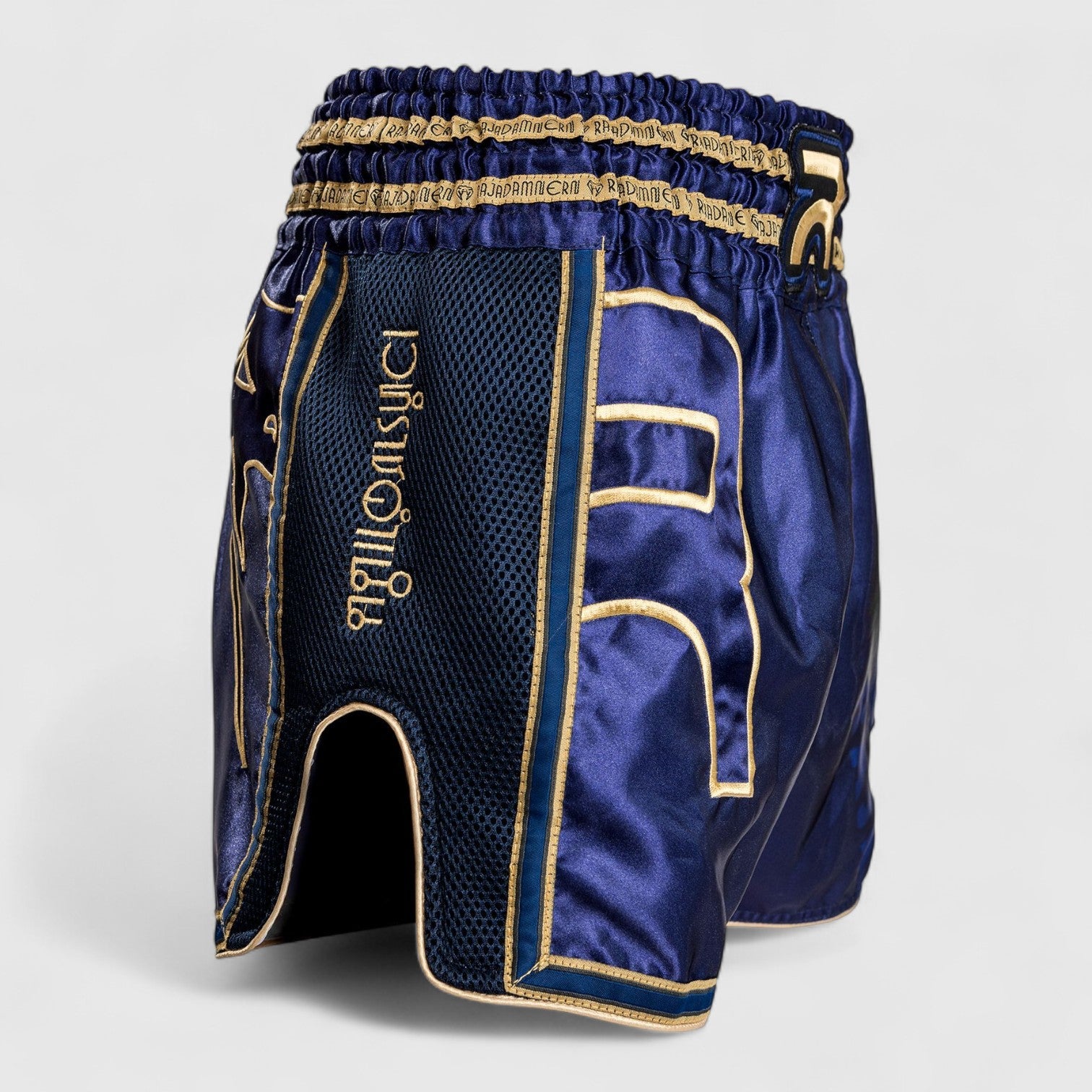 VENUM RAJADAMNERN x Venum Muay Thai shorts - Navy - CombatStore.no