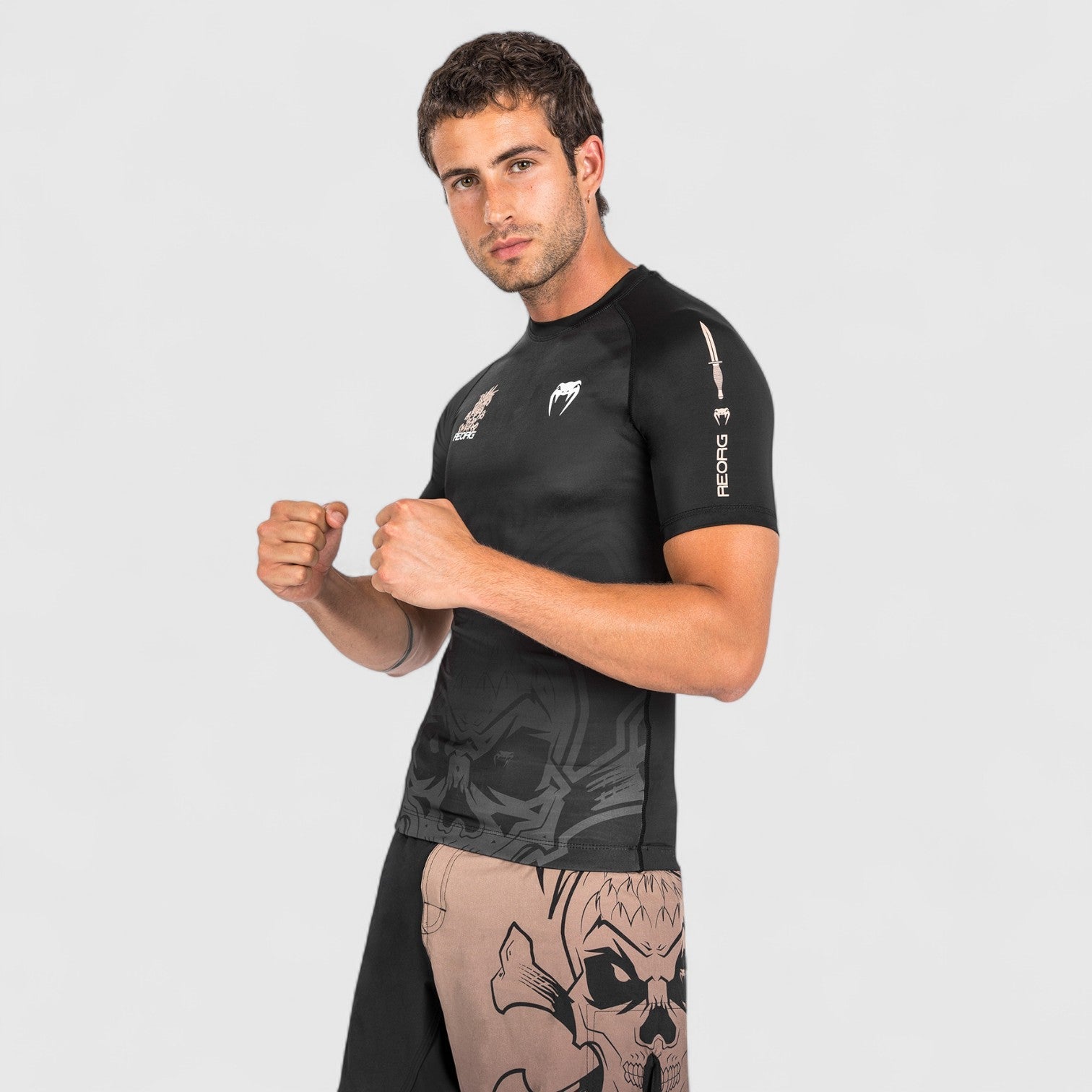 VENUM REORG Rashguard - kort arm svart - CombatStore.no