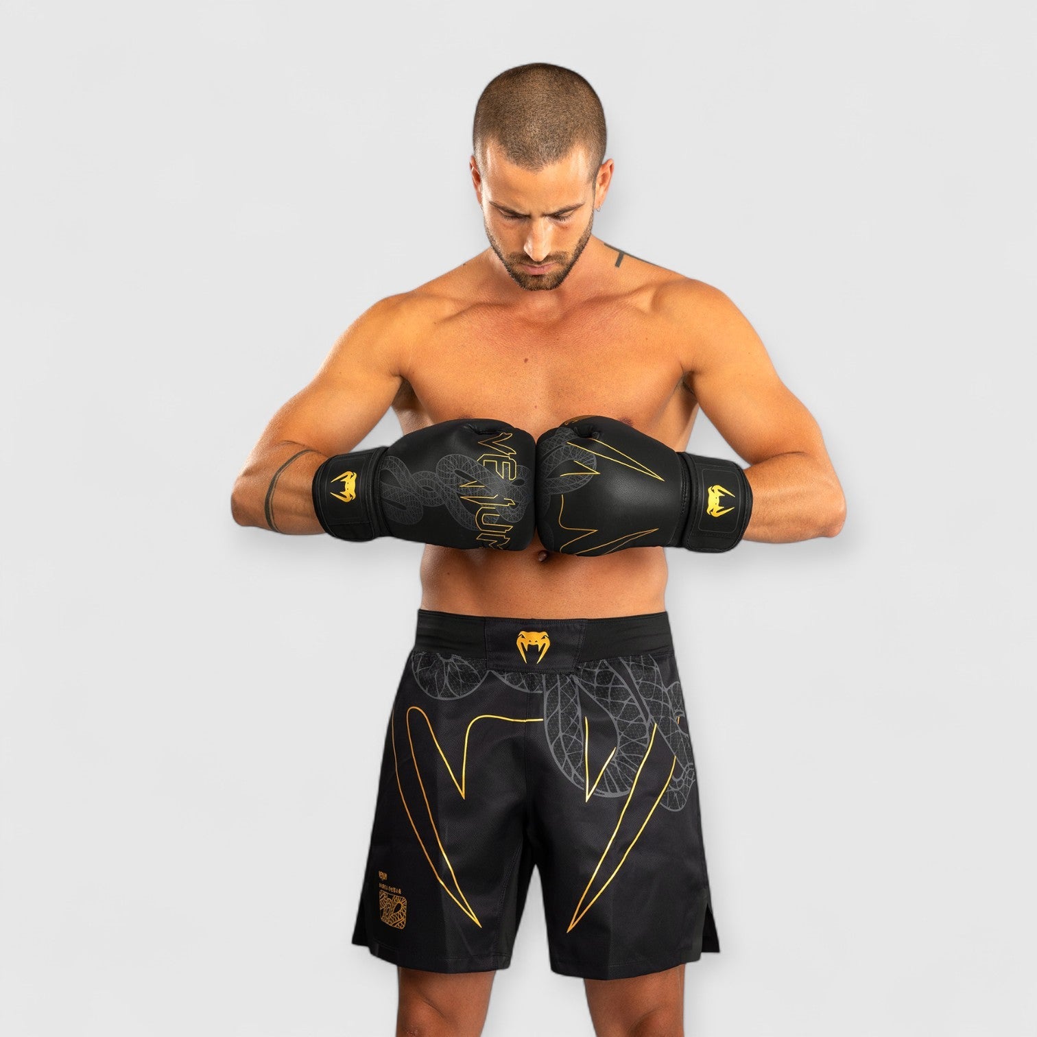 VENUM Serpenti Fight shorts - CombatStore.no