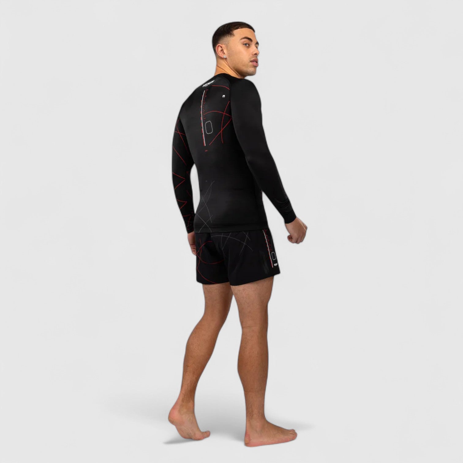 VENUM Tactical XT Rashguard med lange ermer Svart og Rød - CombatStore.no