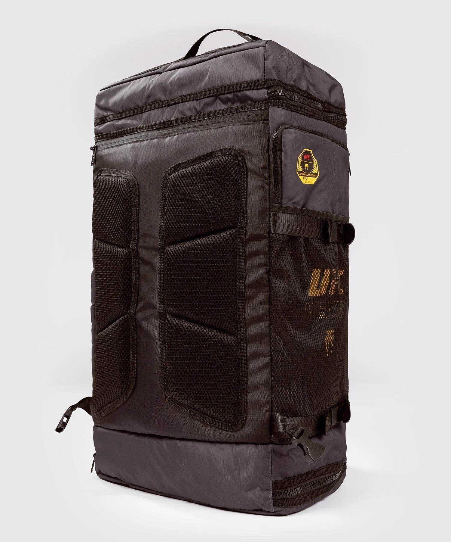 VENUM UFC Fusion Fight Week Bag Brun - CombatStore.no