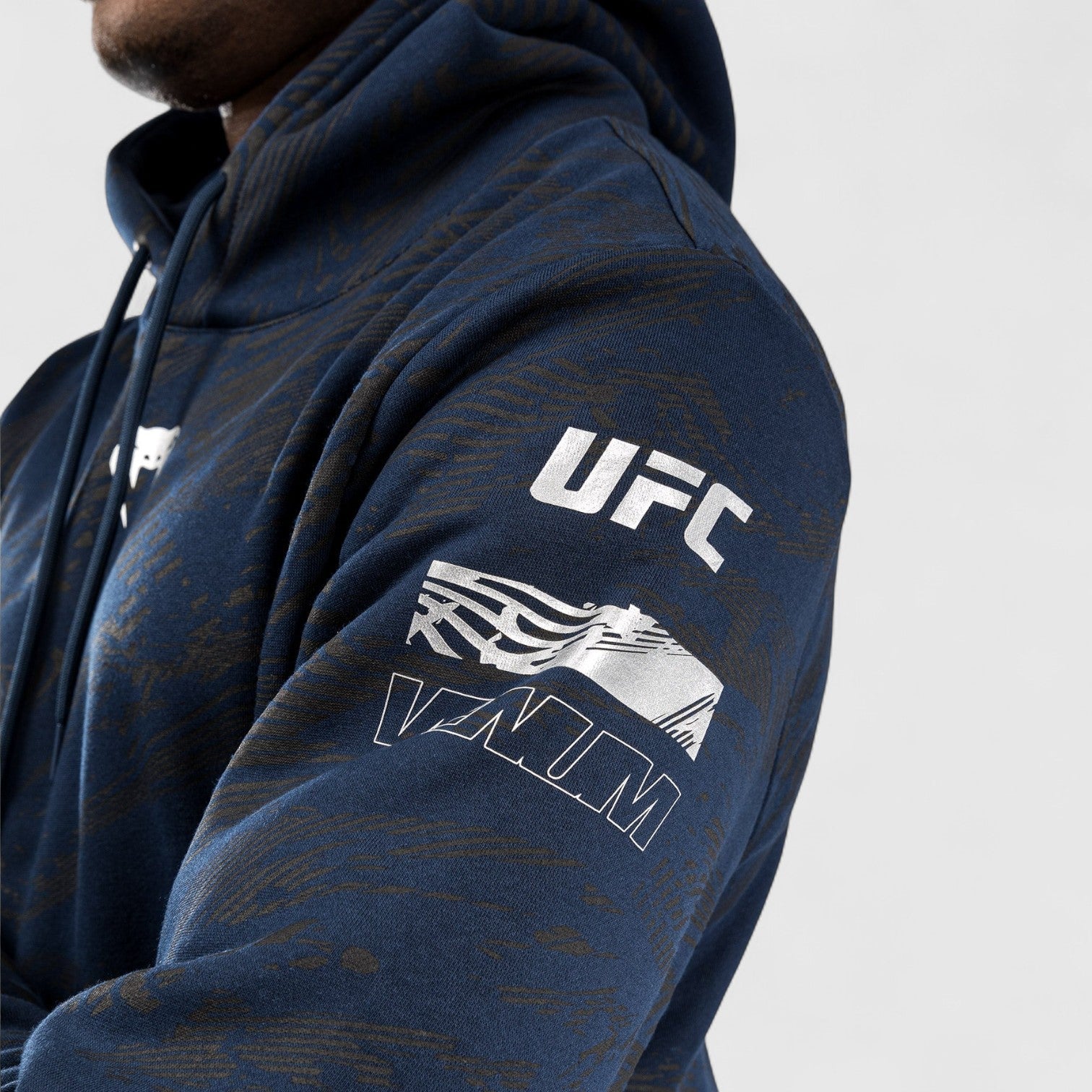 VENUM UFC Fusion Fight Week hettegenser Blå - CombatStore.no